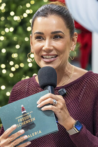 Charity-Wald Eröffnung in der Galeria Düsseldorf