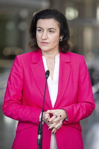 Pressekonferenz zur Weltraumsicherheitsstrategie der Bundesregierung in Berlin