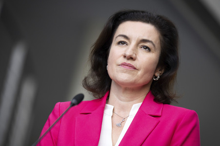 Pressekonferenz zur Weltraumsicherheitsstrategie der Bundesregierung in Berlin