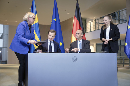 Unterzeichnung der deutsch-schwedischen Innovationspartnerschaft in Berlin