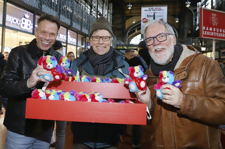 Leuchtfeuer-Teddy-Aktion 2025 in Hamburg
