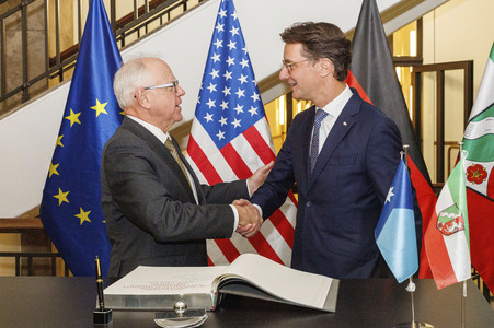 Empfang des Gouverneurs von Minnesota in Düsseldorf