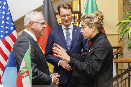 Empfang des Gouverneurs von Minnesota in Düsseldorf