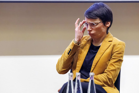 NRW Studienpräsentation 'Sorgerechtsentzug bei lesbischen Mütt