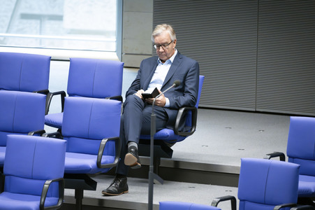 42. Sitzung des Deutschen Bundestages in Berlin