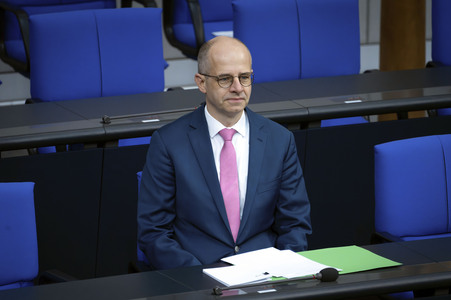 42. Sitzung des Deutschen Bundestages in Berlin