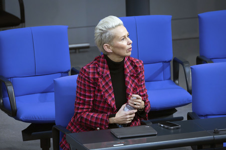 42. Sitzung des Deutschen Bundestages in Berlin