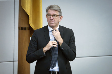 42. Sitzung des Deutschen Bundestages in Berlin