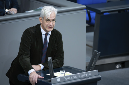 42. Sitzung des Deutschen Bundestages in Berlin