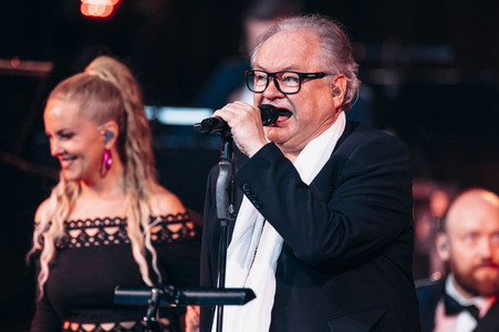 Konzert von Heinz Rudolf Kunze & Die Big Band der Bundeswehr in Ilmenau