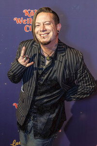 Premiere Weihnachtscircus 2025 in Köln