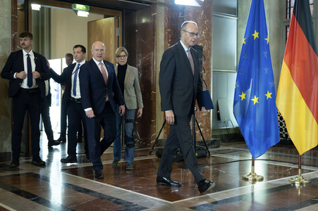 Antrittsbesuch von Bundeskanzler Friedrich Merz im Roten Rathaus in Berlin