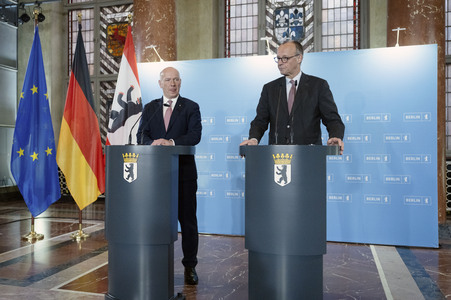 Antrittsbesuch von Bundeskanzler Friedrich Merz im Roten Rathaus in Berlin