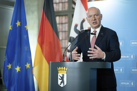 Antrittsbesuch von Bundeskanzler Friedrich Merz im Roten Rathaus in Berlin