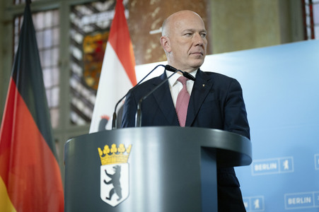Antrittsbesuch von Bundeskanzler Friedrich Merz im Roten Rathaus in Berlin