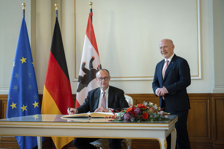 Antrittsbesuch von Bundeskanzler Friedrich Merz im Roten Rathaus in Berlin