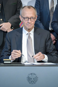 Unterzeichnung der Vereinbarung zur Olympiabewerbung in Berlin