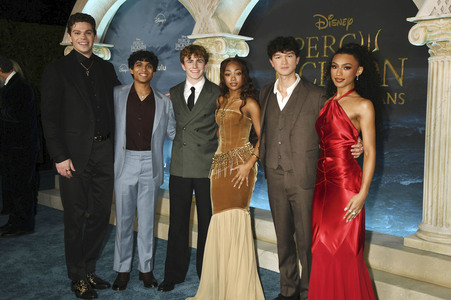 Season2 Premiere 'Percy Jackson: Die Serie' in Los Angeles