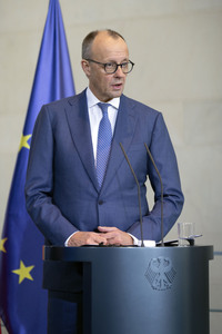 Empfang des NATO-Generalsekretärs in Berlin