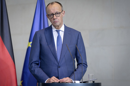 Empfang des NATO-Generalsekretärs in Berlin