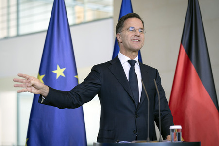 Empfang des NATO-Generalsekretärs in Berlin