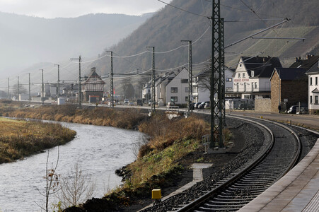 Inbetriebnahme der neuen Ahrtalbahn