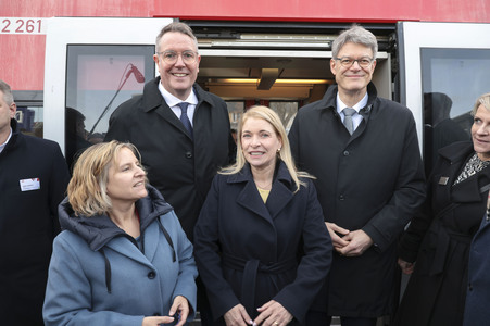 Inbetriebnahme der neuen Ahrtalbahn