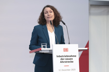 Inbetriebnahme der neuen Ahrtalbahn