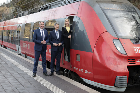 Inbetriebnahme der neuen Ahrtalbahn