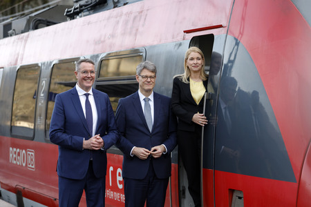 Inbetriebnahme der neuen Ahrtalbahn