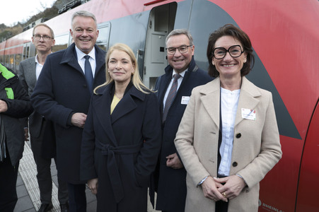 Inbetriebnahme der neuen Ahrtalbahn