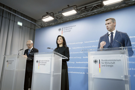 Auftaktgespräche für eine 'Chemieagenda 2045' in Berlin