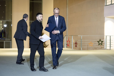 Pressestatement von Selenskyj und Merz zum Ukraine-Gipfel in Berlin