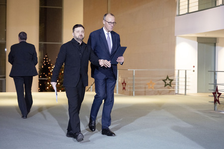 Pressestatement von Selenskyj und Merz zum Ukraine-Gipfel in Berlin