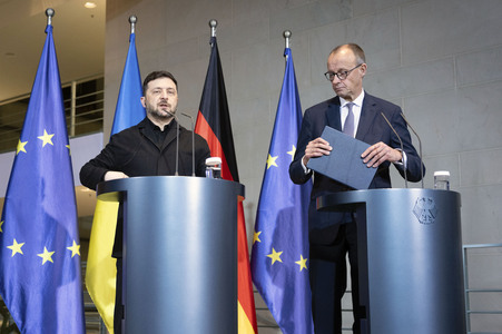Pressestatement von Selenskyj und Merz zum Ukraine-Gipfel in Berlin