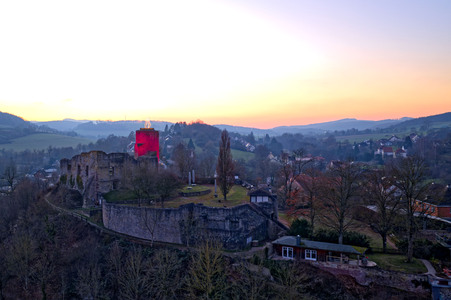 Adventskerze Burgruine Polle