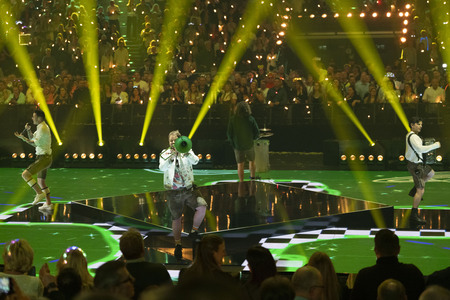 TV-Show 'Silvester-Schlagerbooom 2026 live - Die Wunderlichtershow!' in München