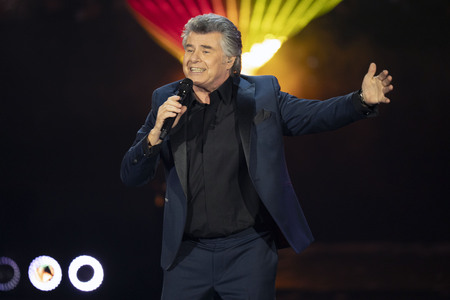 TV-Show 'Silvester-Schlagerbooom 2026 live - Die Wunderlichtershow!' in München