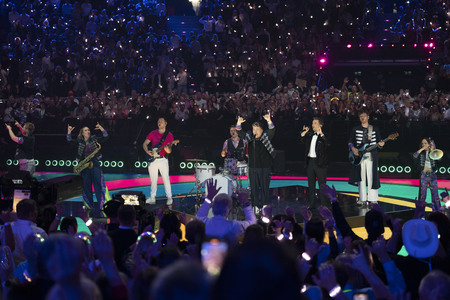 TV-Show 'Silvester-Schlagerbooom 2026 live - Die Wunderlichtershow!' in München