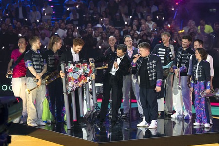 TV-Show 'Silvester-Schlagerbooom 2026 live - Die Wunderlichtershow!' in München