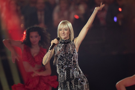 TV-Show 'Silvester-Schlagerbooom 2026 live - Die Wunderlichtershow!' in München