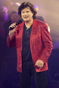 TV-Show 'Silvester-Schlagerbooom 2026 live - Die Wunderlichtershow!' in München