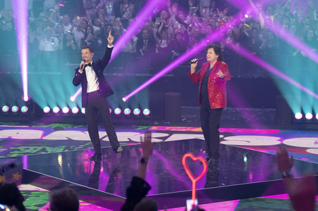 TV-Show 'Silvester-Schlagerbooom 2026 live - Die Wunderlichtershow!' in München