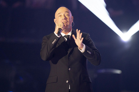 TV-Show 'Silvester-Schlagerbooom 2026 live - Die Wunderlichtershow!' in München