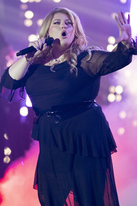 TV-Show 'Silvester-Schlagerbooom 2026 live - Die Wunderlichtershow!' in München