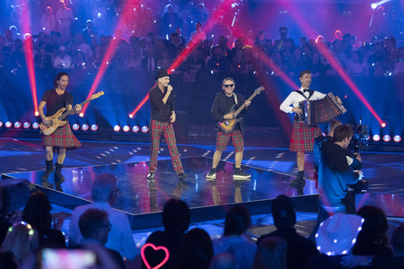 TV-Show 'Silvester-Schlagerbooom 2026 live - Die Wunderlichtershow!' in München