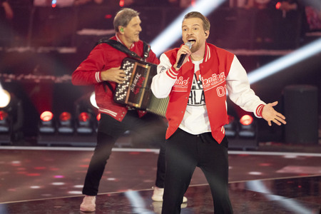 TV-Show 'Silvester-Schlagerbooom 2026 live - Die Wunderlichtershow!' in München