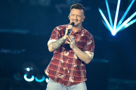 TV-Show 'Silvester-Schlagerbooom 2026 live - Die Wunderlichtershow!' in München