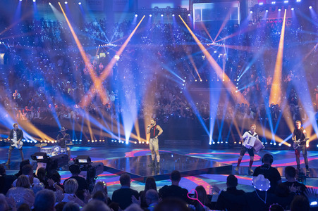 TV-Show 'Silvester-Schlagerbooom 2026 live - Die Wunderlichtershow!' in München