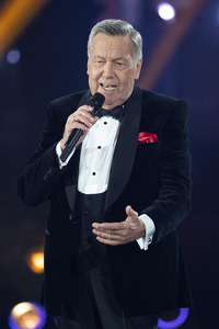 TV-Show 'Silvester-Schlagerbooom 2026 live - Die Wunderlichtershow!' in München